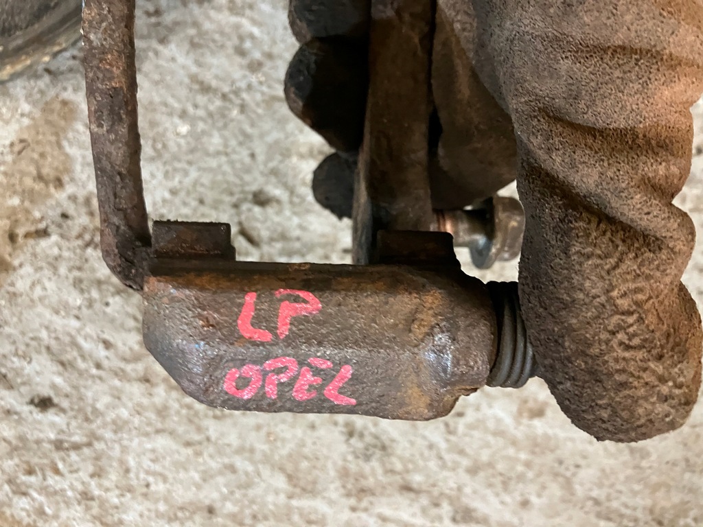 фото №4, Скоба левый перед pod тормозные диски 321 mm 2.0 cdti 160 km opel insignia a