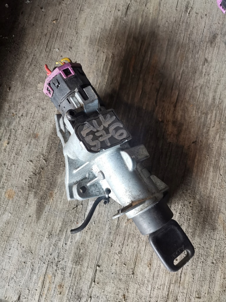 Купить Замок зажигания ключ audi a4 b5 4d0905851a