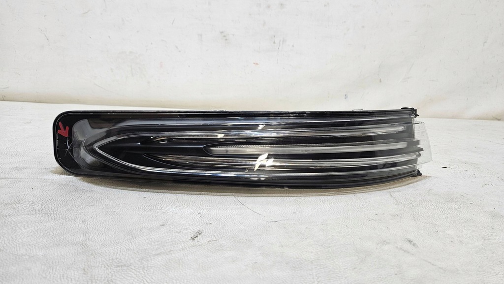 фото №1, Лампа задня задня ліва aston martin dbx my83-13405-ce