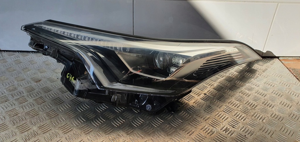 фото №1, Toyota chr 2016- лампа перед ліва full led