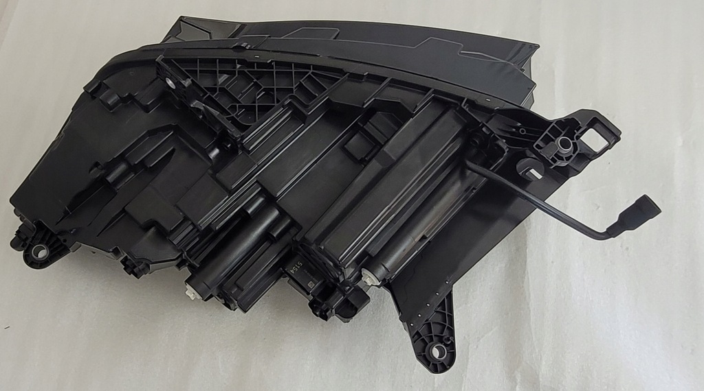 фото №13, Лампа правая skoda enyaq iv 5lb ,,skoda crystal lighting,, 2020- 5lb941016g