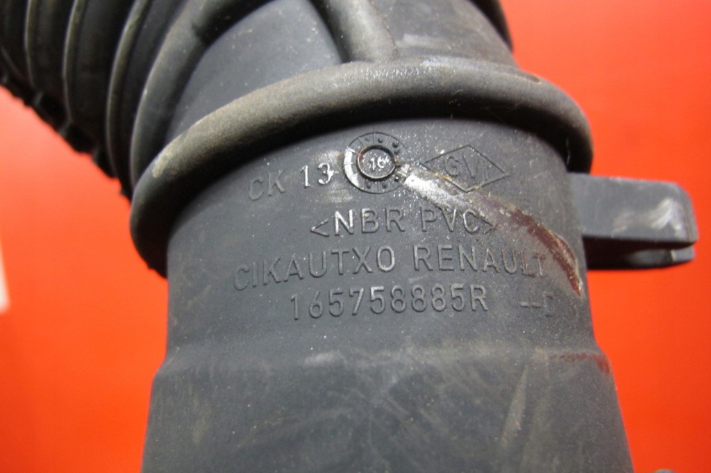 фото №4, Renault clio iv 4 1.5 dci k9k628 captur i шланг труба повітрозабірник повітря