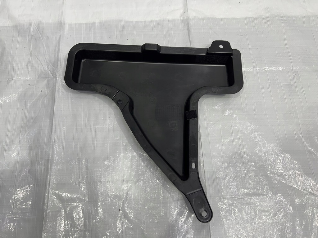 фото №1, Hyundai santa fe iv заглушка защита 97995-s1aa0