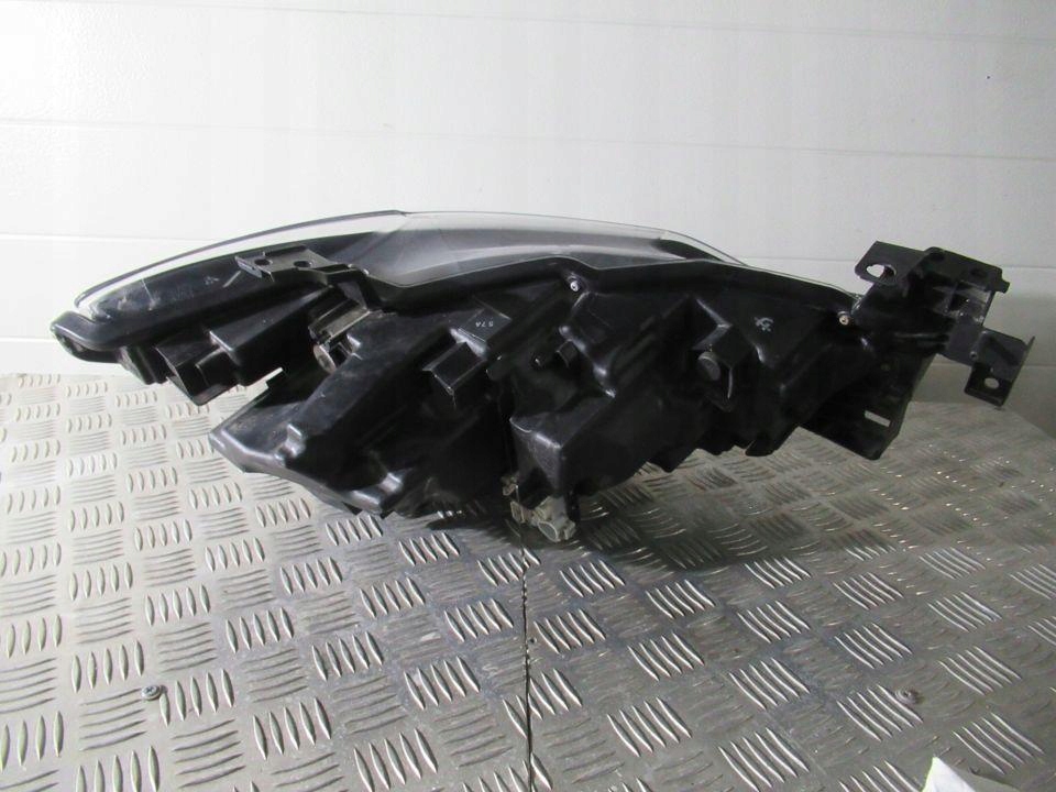 Фара передня перед ліва mazda 6 3 рестайлінг  led 2014- в Україні