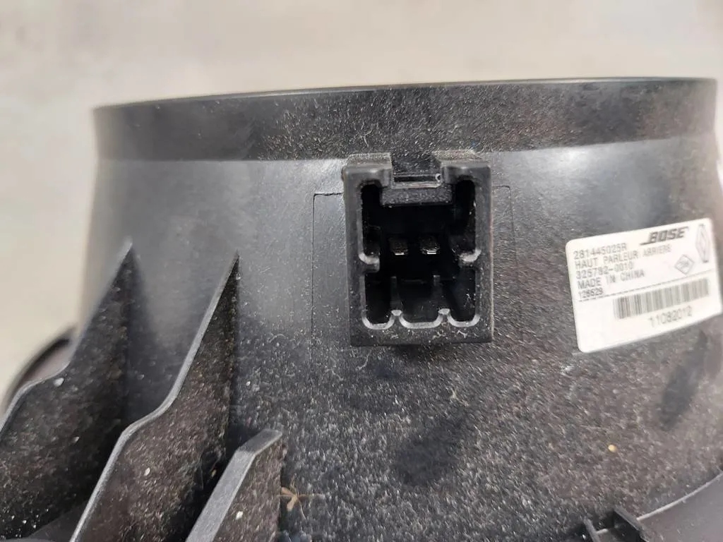 фото №3, Динамик дверь задняя bose renault scenic iii lift