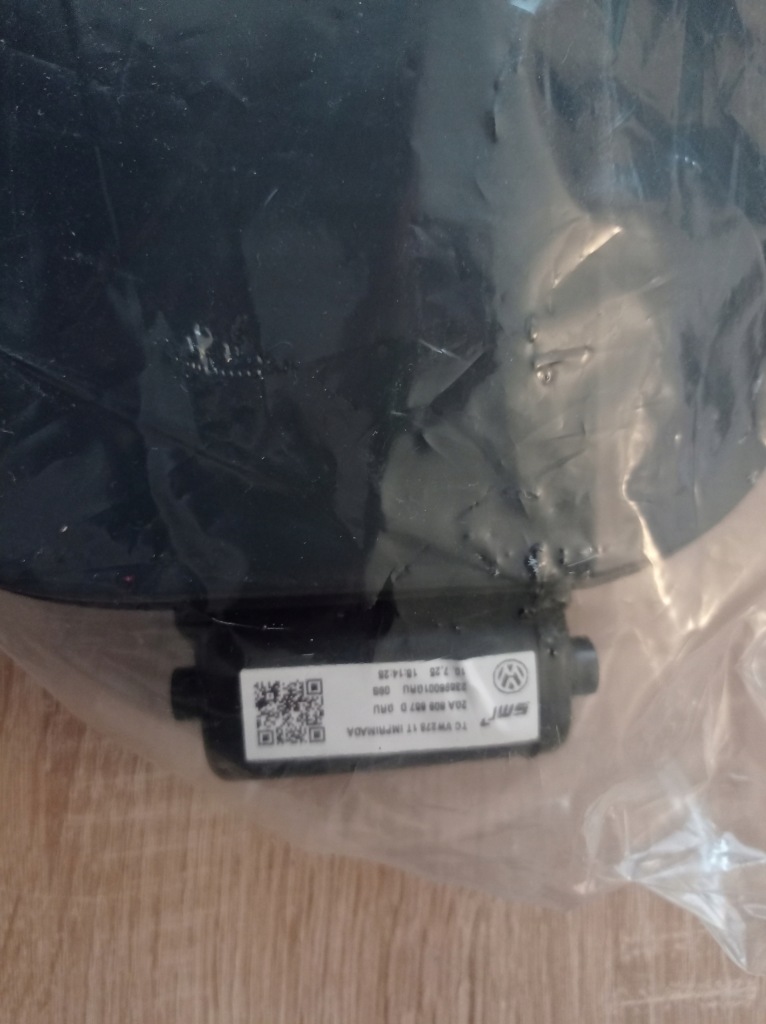 фото №2, Vw t-roc lift 1.5 tsi 110kw 2025 r кришка заливної пального 2ga809857d