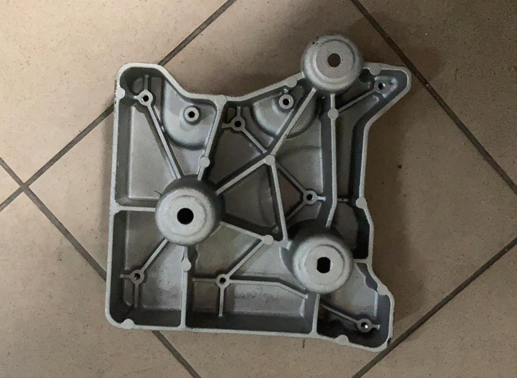 фото №2, Основа акумулятор renault kadjar 548664ef0a