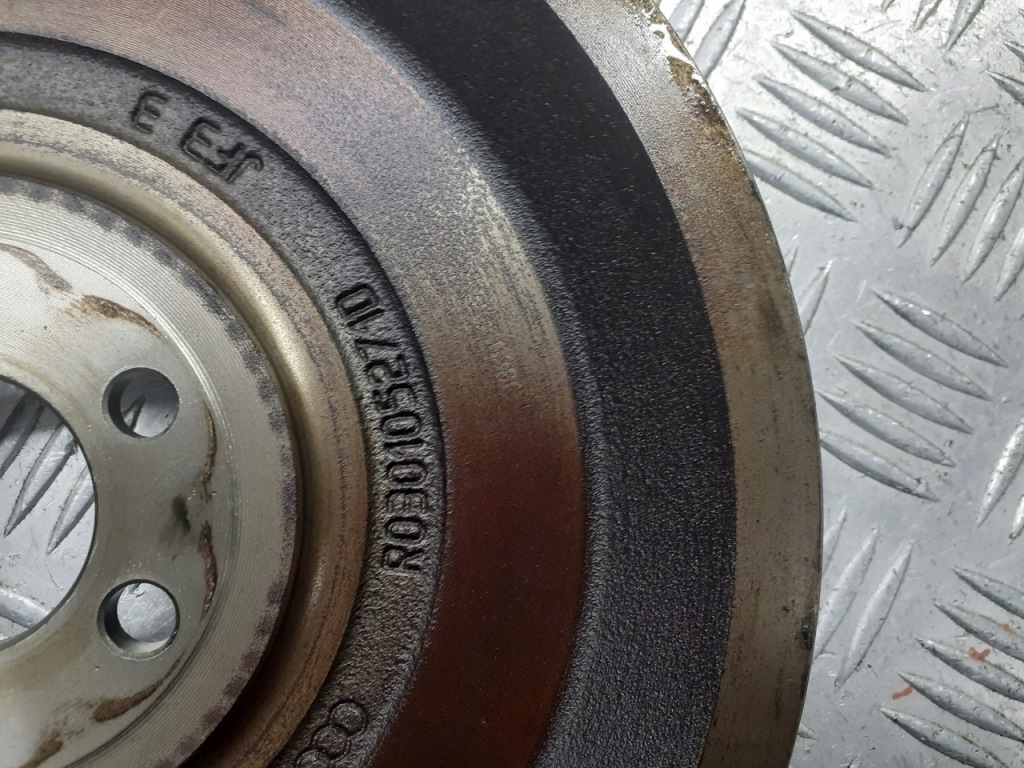 Колесо маховик vw polo iv 1.4 r030105271d Доставка