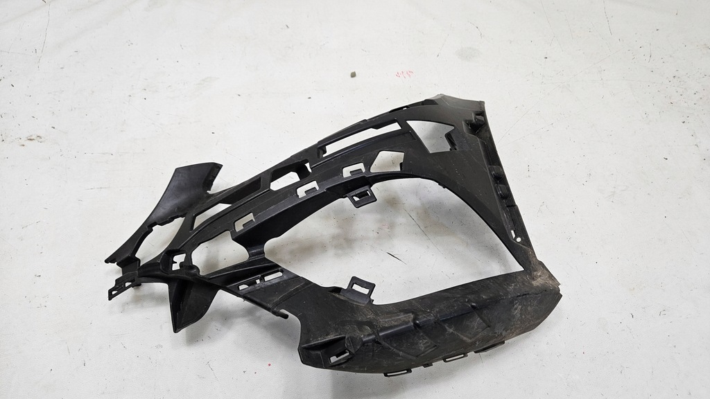 фото №7, Направляющая бампера правый левый mercedes c-klasa w205 a2058852001 a2058851901