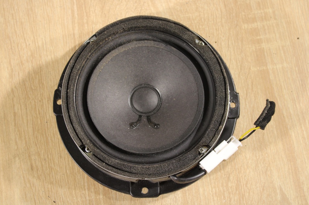 фото №1, Динамик левый задняя hyundai santa fe ii