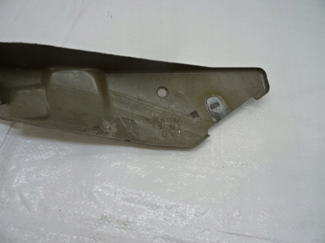 фото №7, Citroen c4 picasso ii кронштейн крыла кронштейн правый 9601669280 ezrc