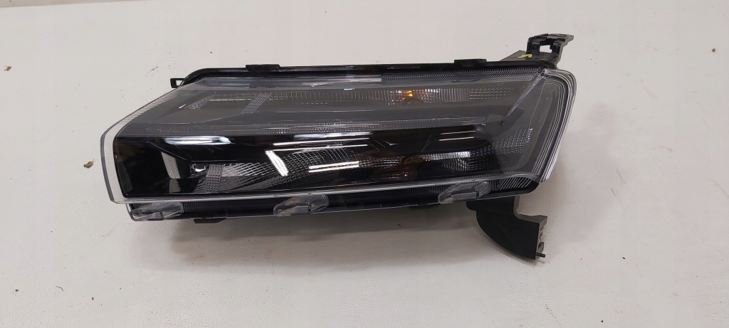 фото №1, Лампа левая перед передняя dacia spring 266052417r