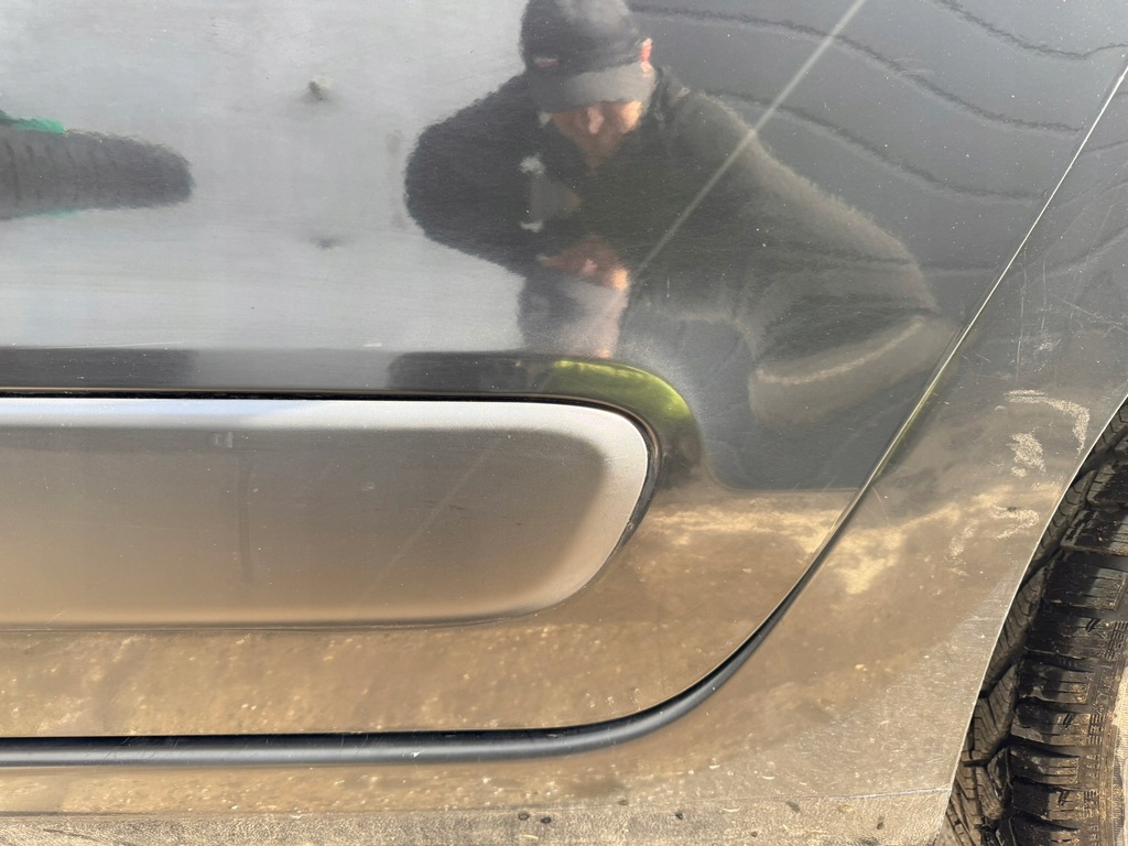 фото №9, Дверь левая задние задняя чёрные citroen c3 picasso 08- лак: exld 150um