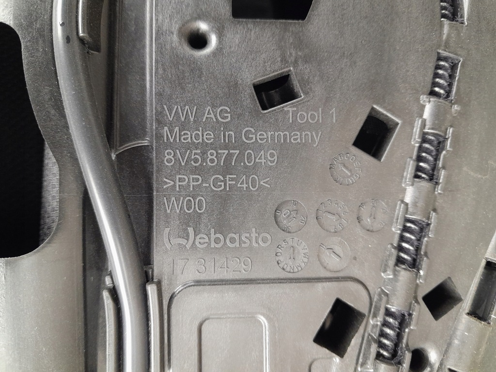 фото №14, Audi s3 8v lift sedan sedan крыша панорама люк lx5j