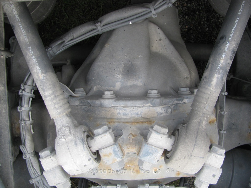 фото №1, Mercedes actros mp4 вкладиш міст r440 2,61- 47/18.