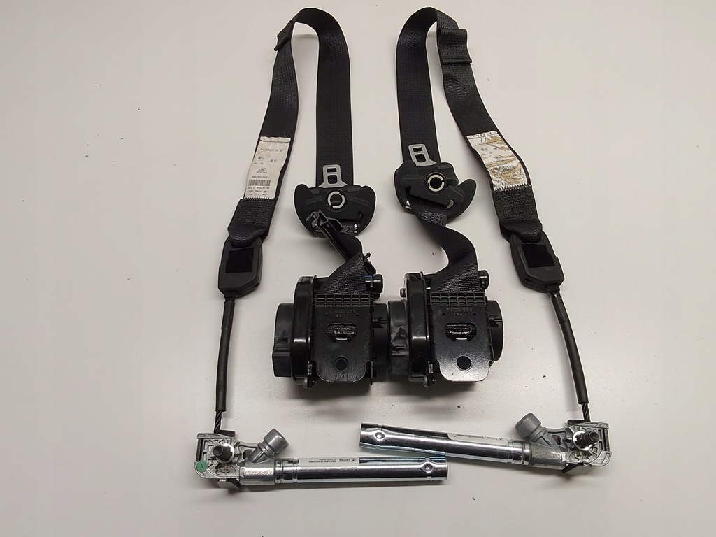 фото №7, Jeep cherokee kl ремни безопасности передние оригинал seat ремни 13-18
