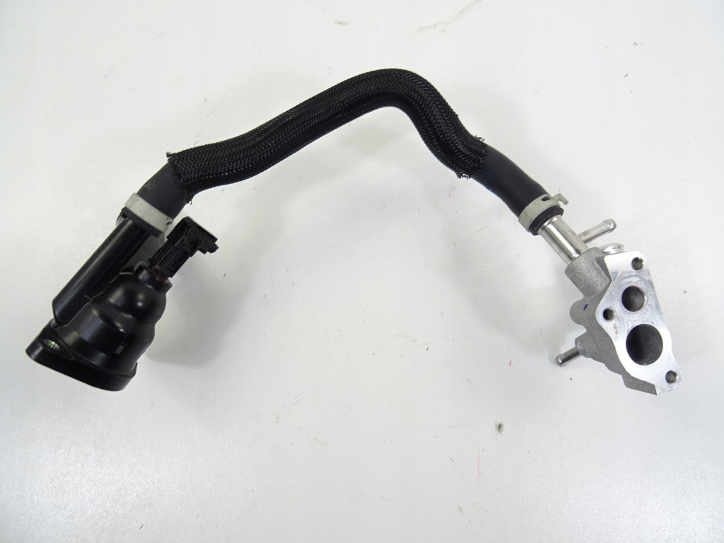 фото №9, Toyota rav4 5 v 2.5 шланг патрубок wody 2019-