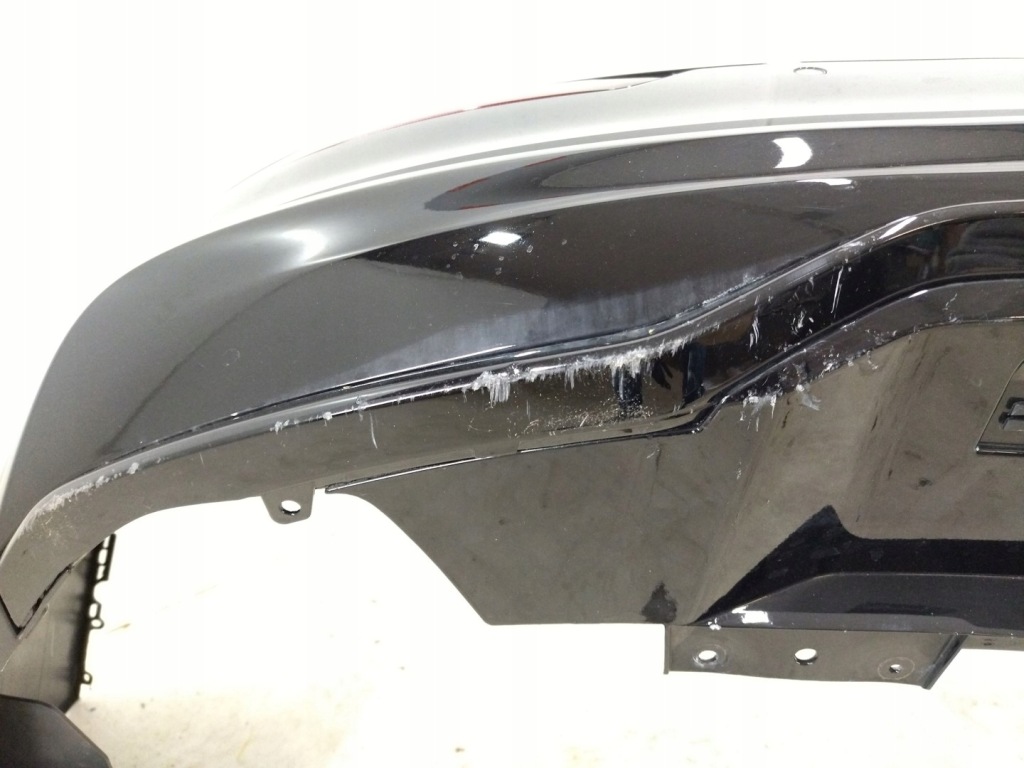 фото №10, Бампер задний задняя 4pdc pod радар pod hak hand free 019 black volvo s60 iii