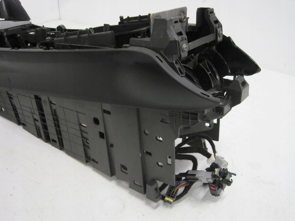 фото №10, Туннель бардачок средний alfa romeo giulia 50549788 00505560440 1950913x