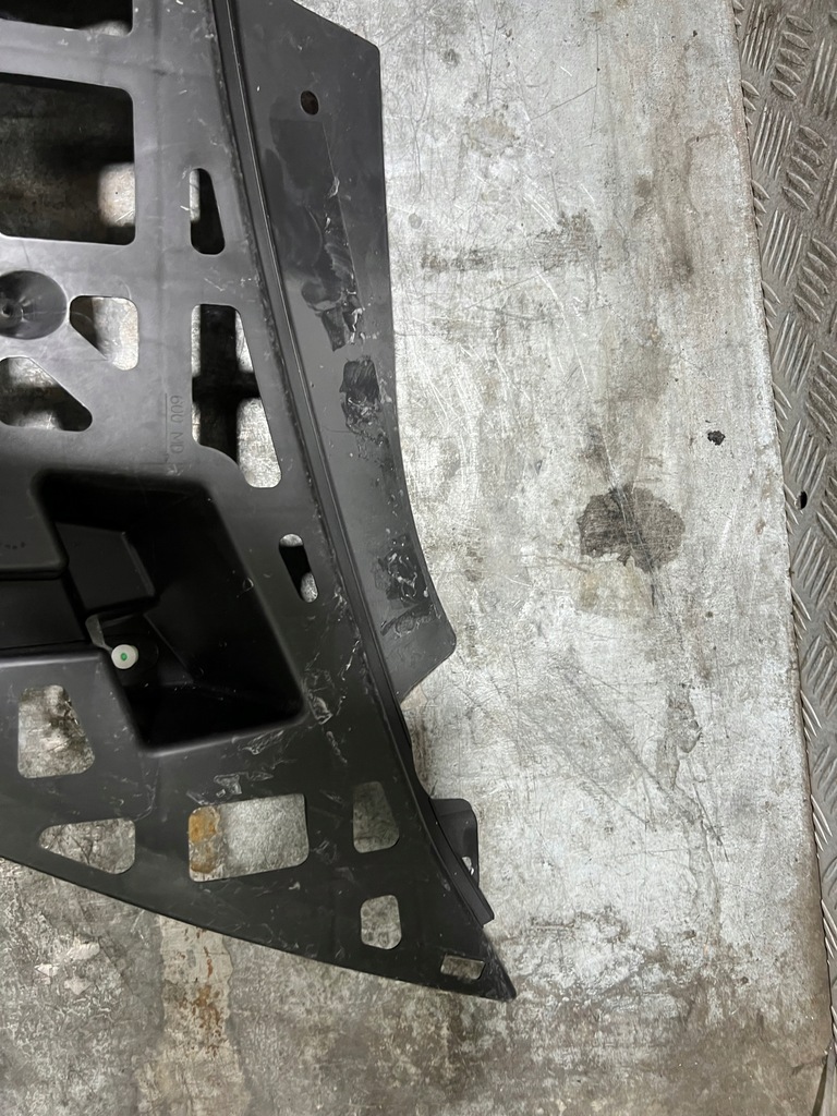 фото №8, Renault clio iii lift решётка радиатора pas усилитель бампера