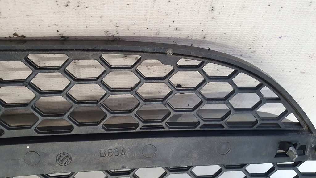 фото №11, Alfa romeo 147 2000- решётка бампера левая оригинал