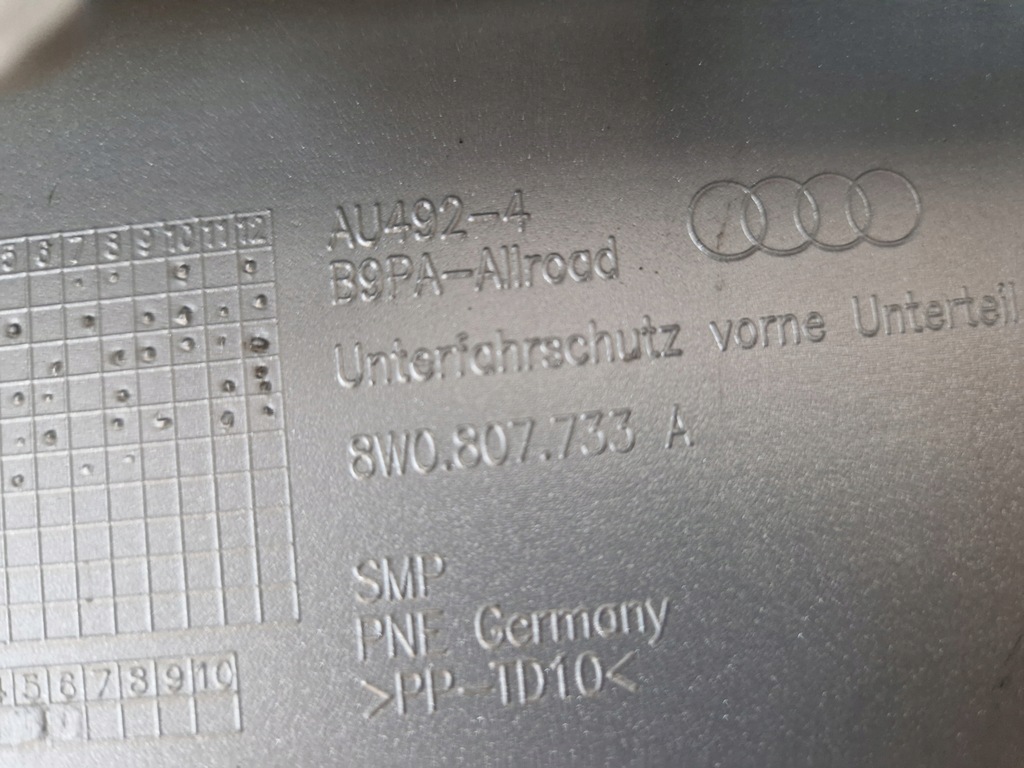 фото №6, Audi a4 b9 allroad спойлер накладка бампера передний перед 8w0807733b