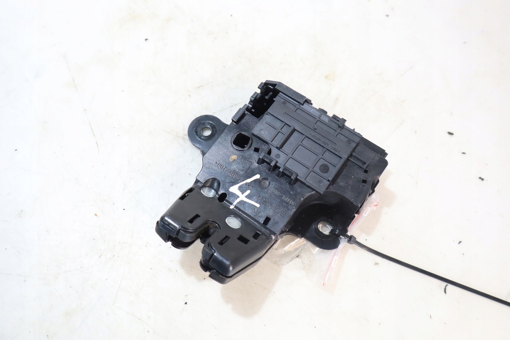 фото №1, Замок крышки багажника opel insignia a