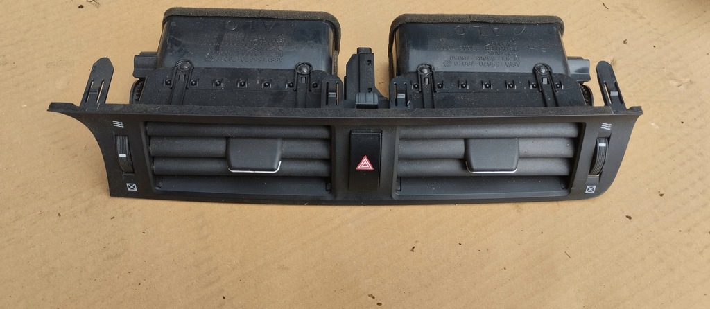 фото №8, Решётка обдув воздуховод lexus ct200h ct 200h комплект левая правая средняя