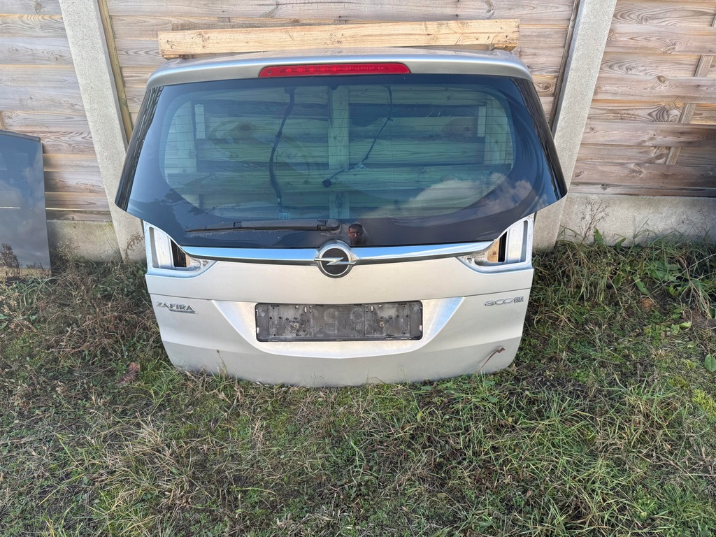 фото №1, Кришка багажника багажника opel zafira b срібляста