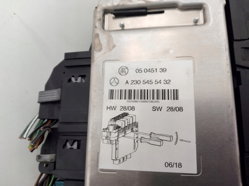 фото №2, Mercedes r230 sl 5,5 amg модуль sam a2305455432