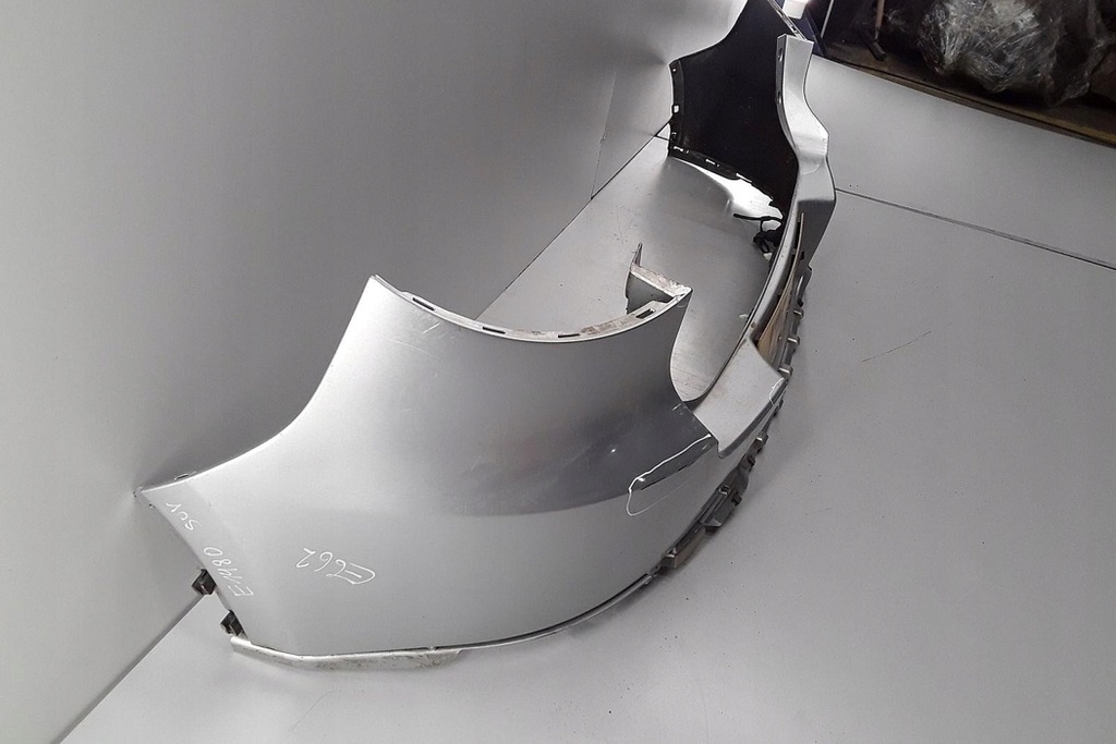 фото №9, Средняя часть заднего бампера vw tiguan 5n_ 5n0807421 2.0l дизель 2008