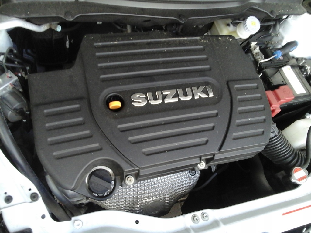 фото №1, Suzuki swift sport кришка двигуна захист 1,6