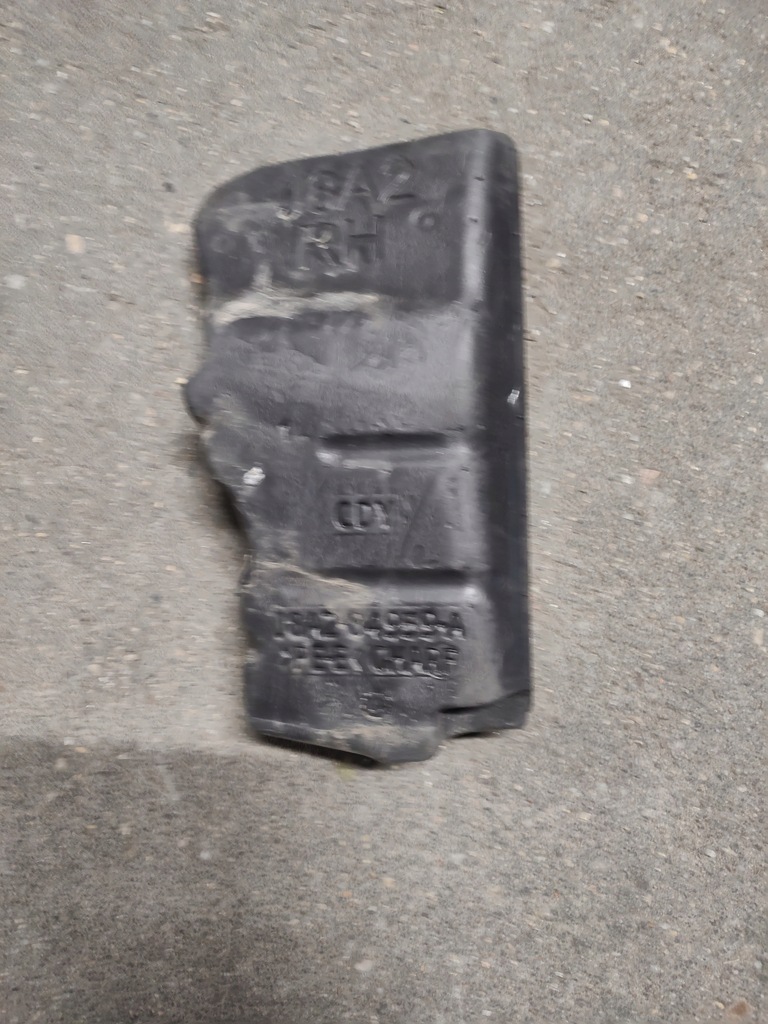 фото №1, Шумоизоляция крыла перед правый правое range rover velar l560