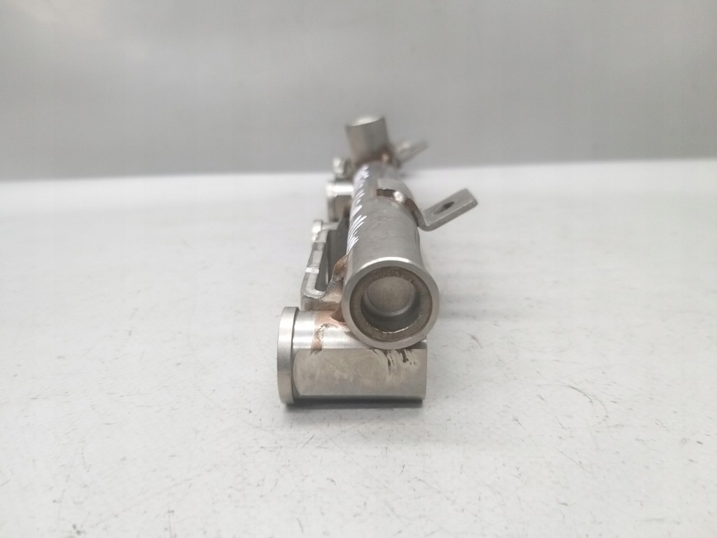 Молдинг упорскування пального 1.6 thp puretech 5g06 508 ii c5 ds7 3008 9814468180 Ціна