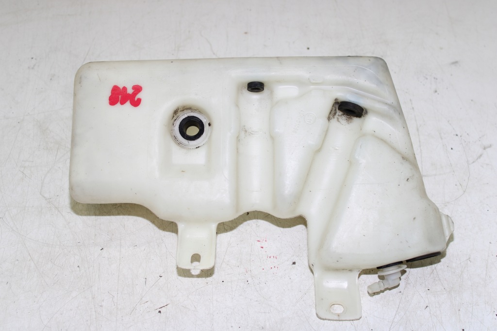 фото №1, Бачок омывателя bmw 7 e38 8352897