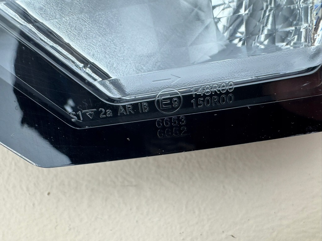 фото №11, Hyundai kona ii 2 23r- лампа правая задняя правый задняя 92406-be1