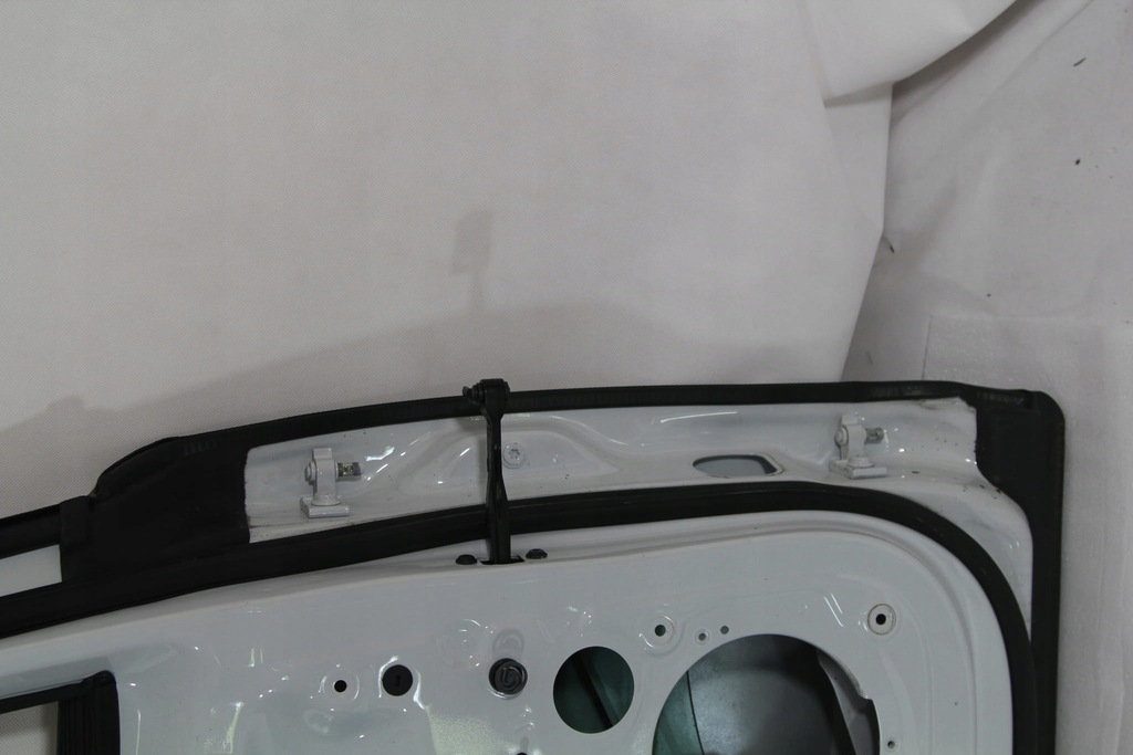 фото №10, Дверь левая задняя ls9r audi a8 4h d4 long w цвет