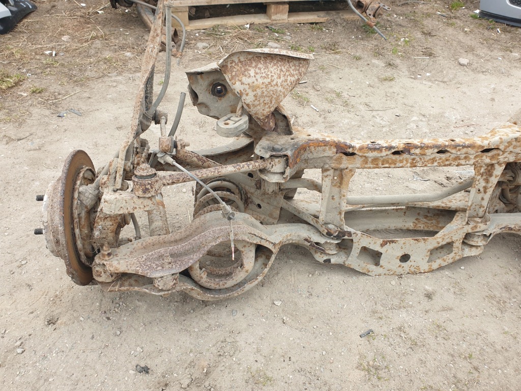 Підрамник балка задня вісь  підвіска задній honda accord vii універсал Зі Шроту