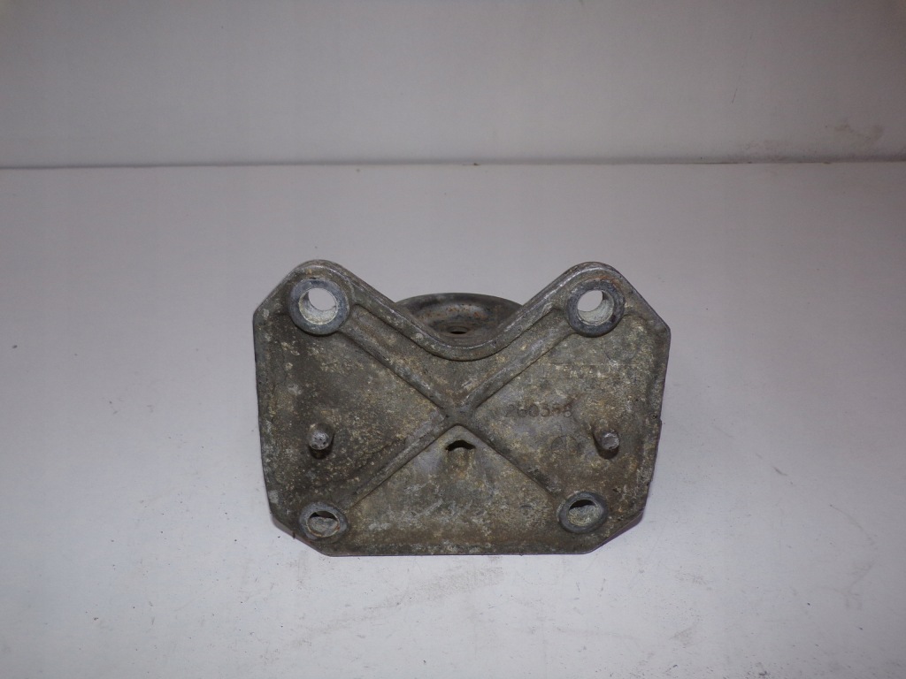 фото №2, Кронштейн подушка коробки renault master ii 3.0