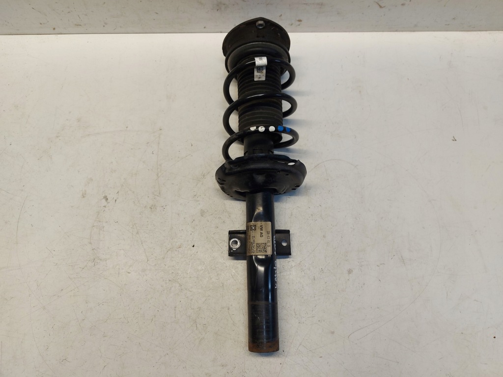 фото №1, Skoda kamiq 658 амортизатор 2q0413031ds