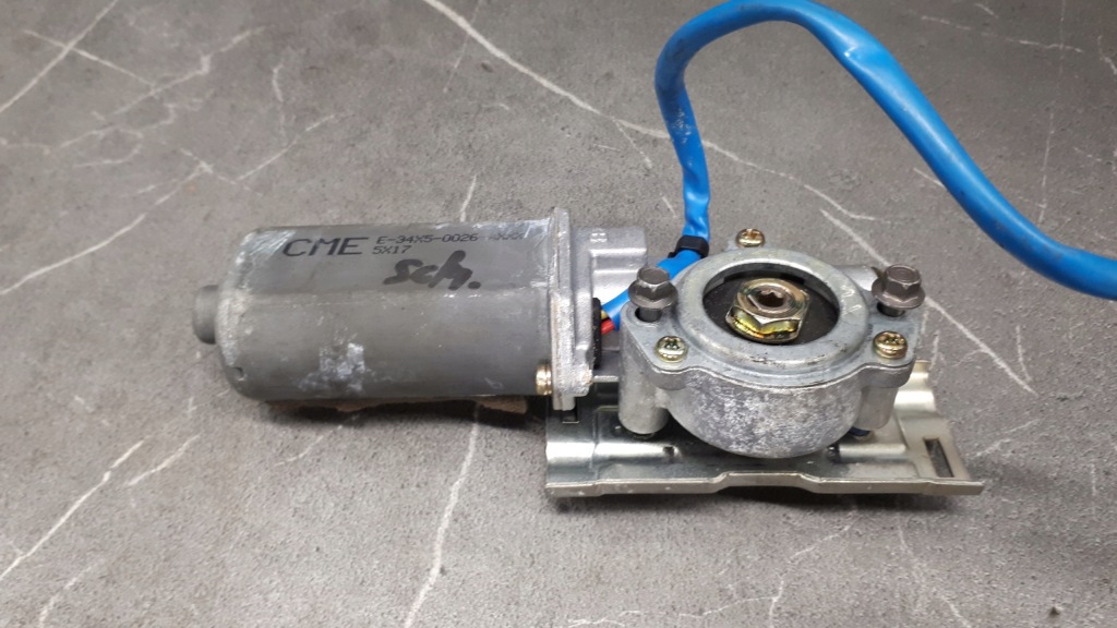 фото №2, Моторчик люк chrysler 300m