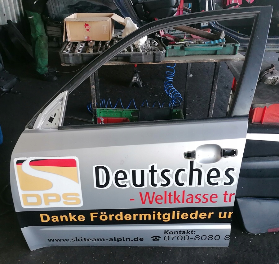 фото №1, Subaru forester iii 11r дверь левый перед c3s