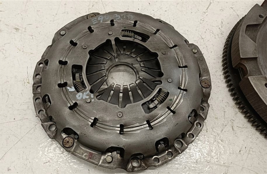 фото №8, Колесо двомасовий диск зчеплення bmw e90 e91 3.0 d 330d m57 m57n2 x-drive