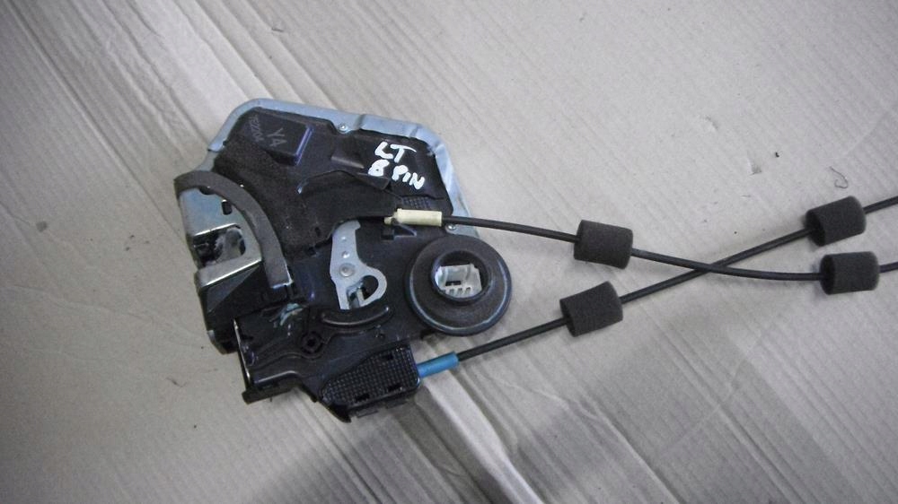 фото №1, Toyota rav4 iii 05-10 замок с дверь левый задняя y4