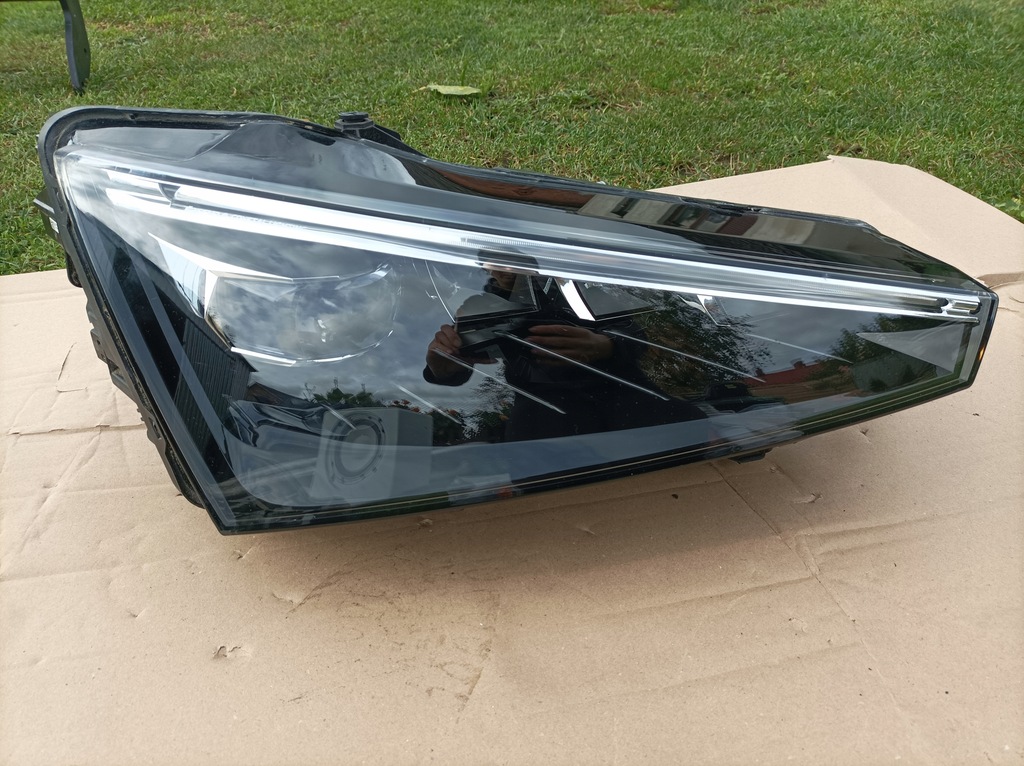 фото №1, Skoda scala лампа правый перед full led crystal 657941016a
