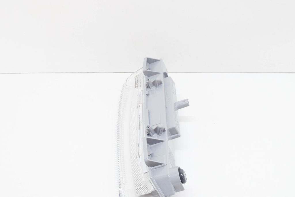 фото №6, Mercedes-benz b-class w246 свет передние правое drl nowe оригинальные a204