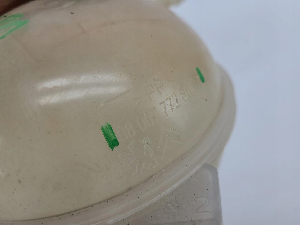 фото №6, Бачок расширительный wody peugeot 208 i 1.6 blue hdi 9800777280