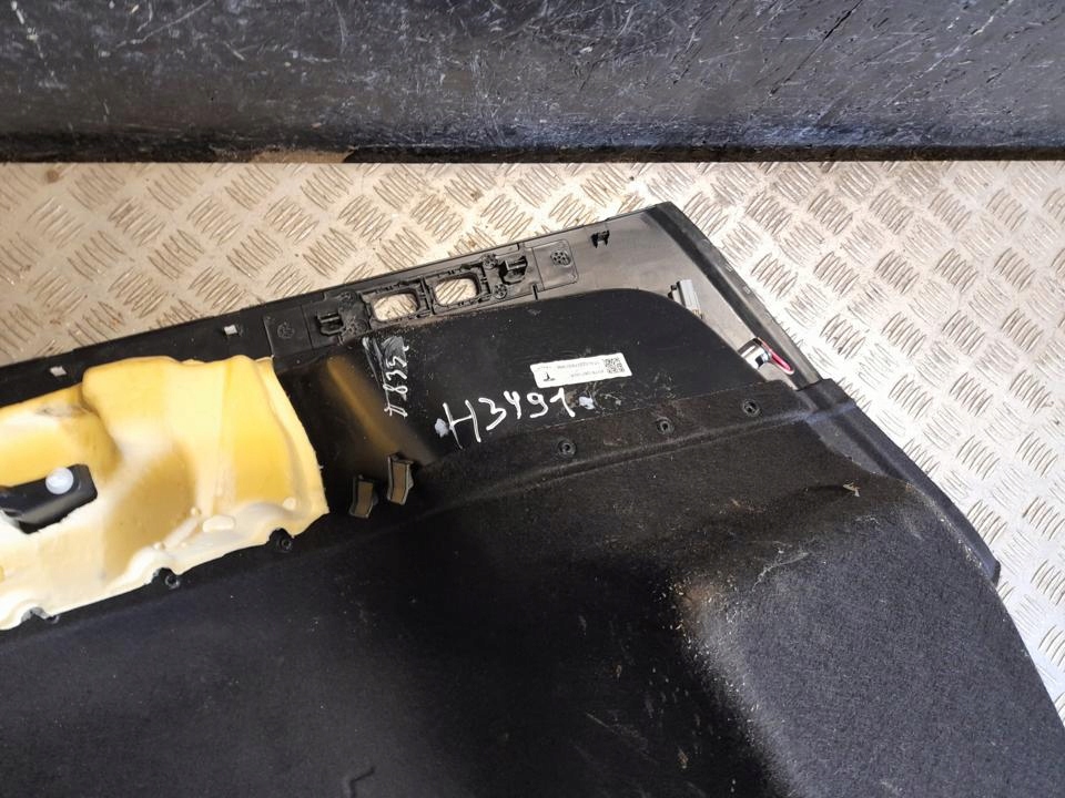 Ліва оббивка багажника tesla 149307600b electric 2022 Київ