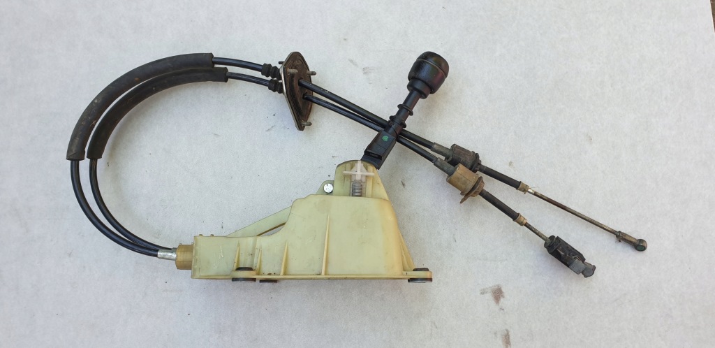 фото №1, Тросы передач выборщик alfa romeo 159 2.4 jtd 2005-