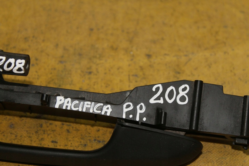 фото №8, Ручка правий перед передня pacifica i
